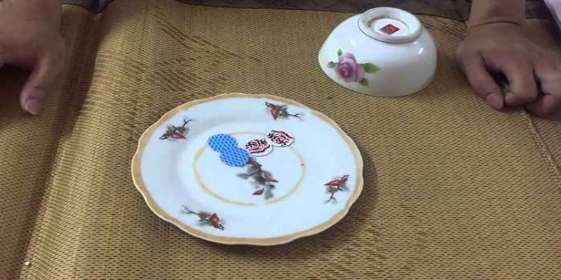 Xóc đĩa bịp không cần đồ và mẹo cho tân binh